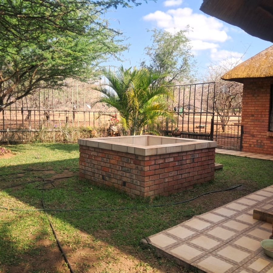 2 Bedroom Property for Sale in Marloth Park Mpumalanga