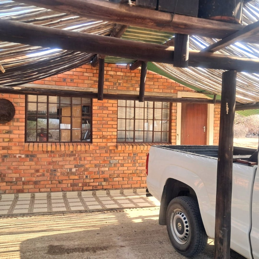2 Bedroom Property for Sale in Marloth Park Mpumalanga