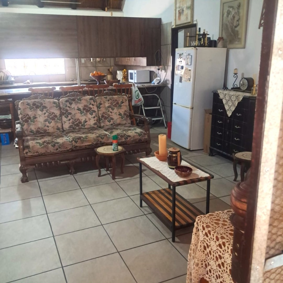 2 Bedroom Property for Sale in Marloth Park Mpumalanga