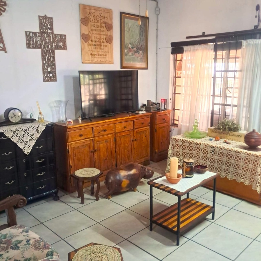 2 Bedroom Property for Sale in Marloth Park Mpumalanga