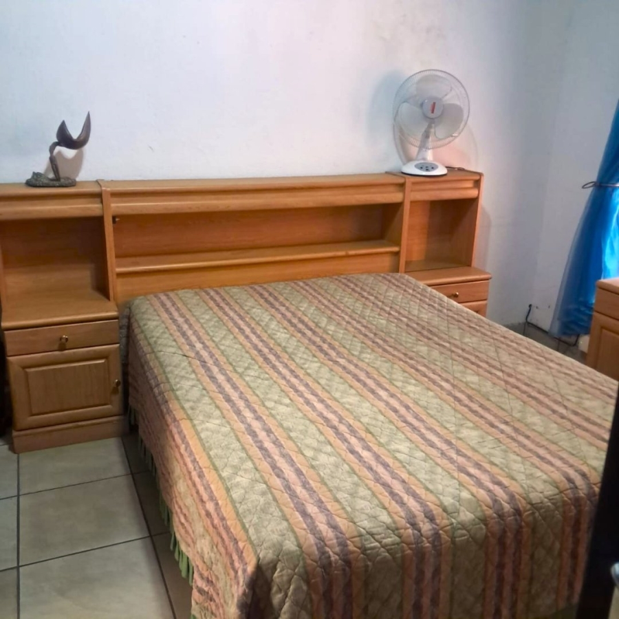 2 Bedroom Property for Sale in Marloth Park Mpumalanga