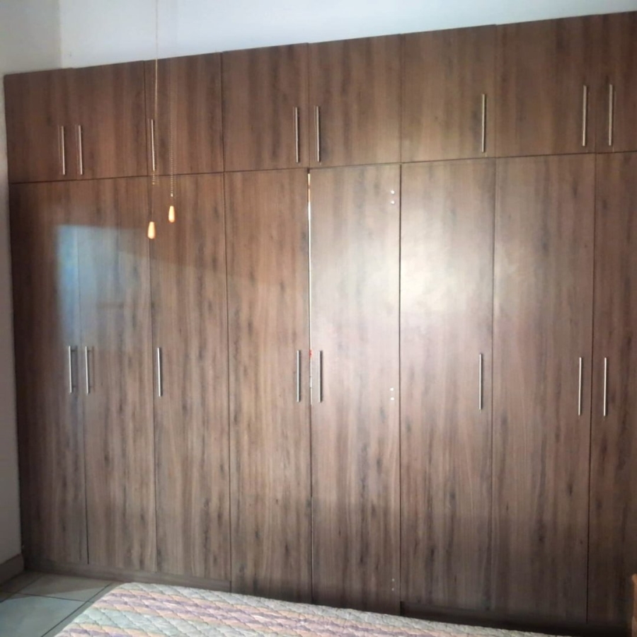 2 Bedroom Property for Sale in Marloth Park Mpumalanga