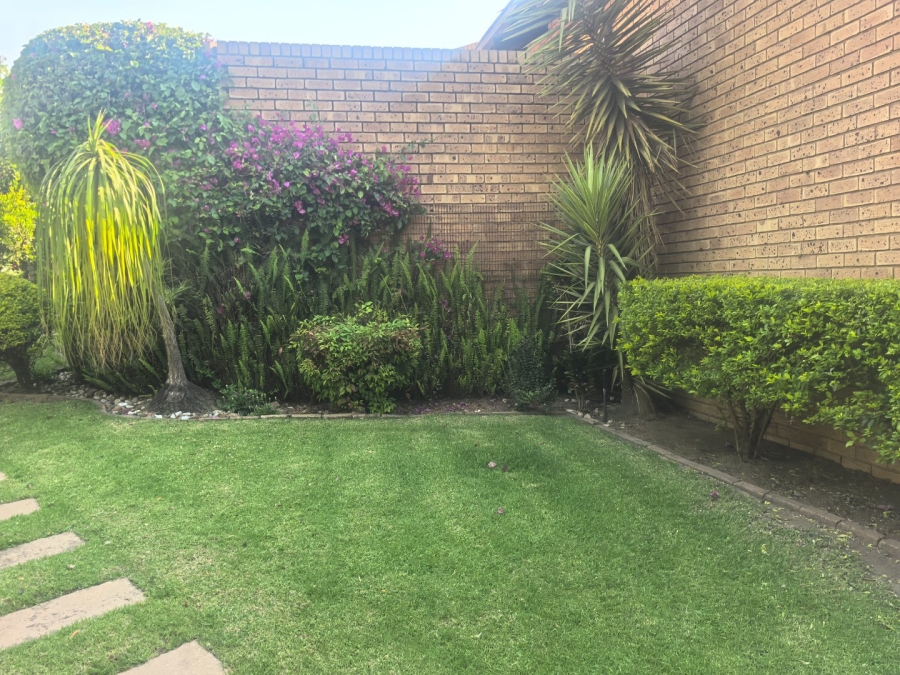 3 Bedroom Property for Sale in Die Heuwel Ext 4 Mpumalanga