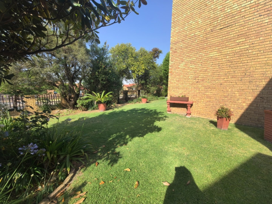 3 Bedroom Property for Sale in Die Heuwel Ext 4 Mpumalanga