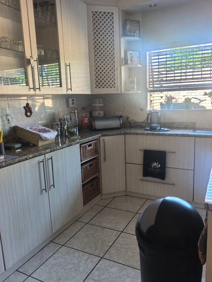 3 Bedroom Property for Sale in Die Heuwel Ext 4 Mpumalanga