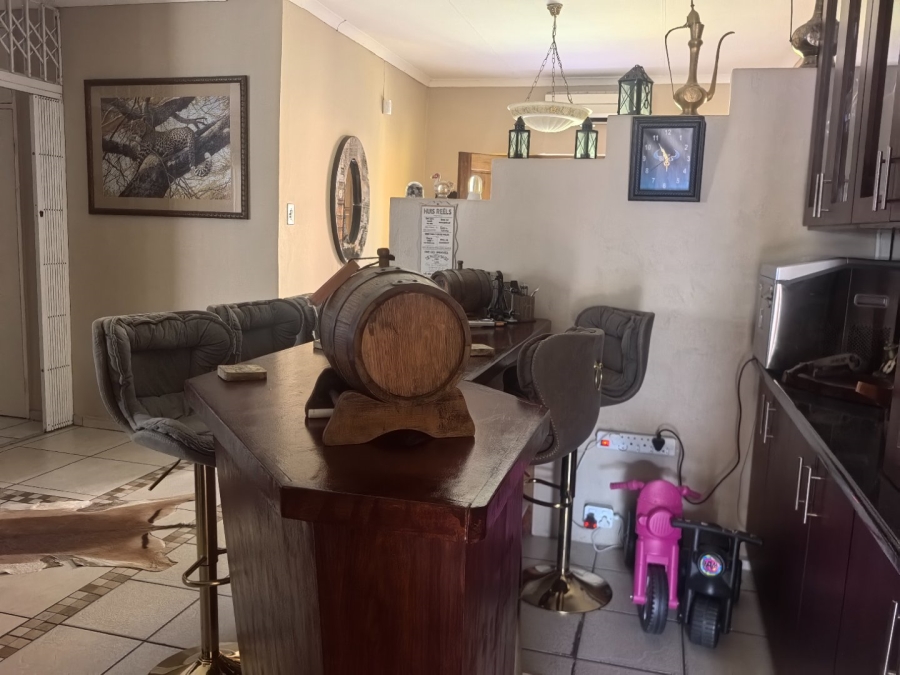 3 Bedroom Property for Sale in Die Heuwel Ext 4 Mpumalanga