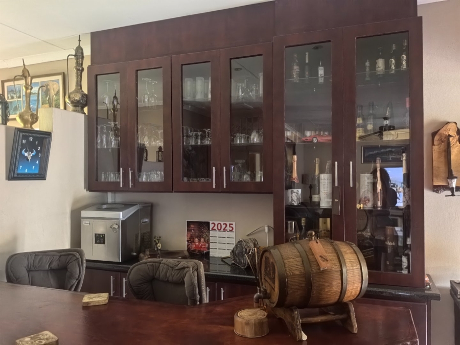 3 Bedroom Property for Sale in Die Heuwel Ext 4 Mpumalanga