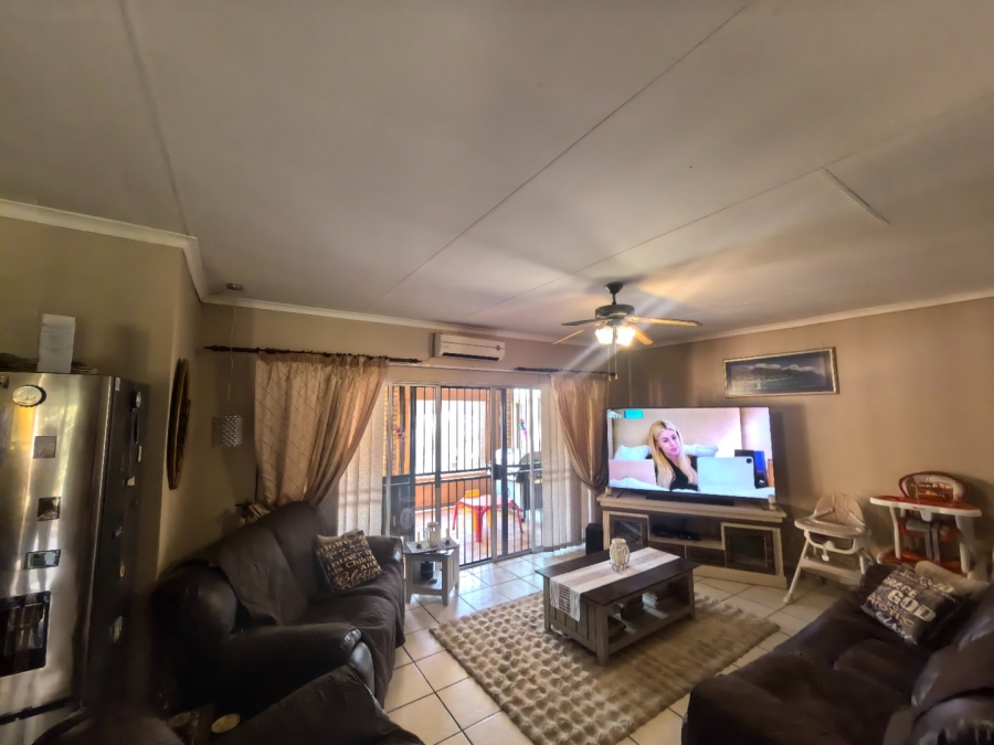 3 Bedroom Property for Sale in Die Heuwel Ext 4 Mpumalanga