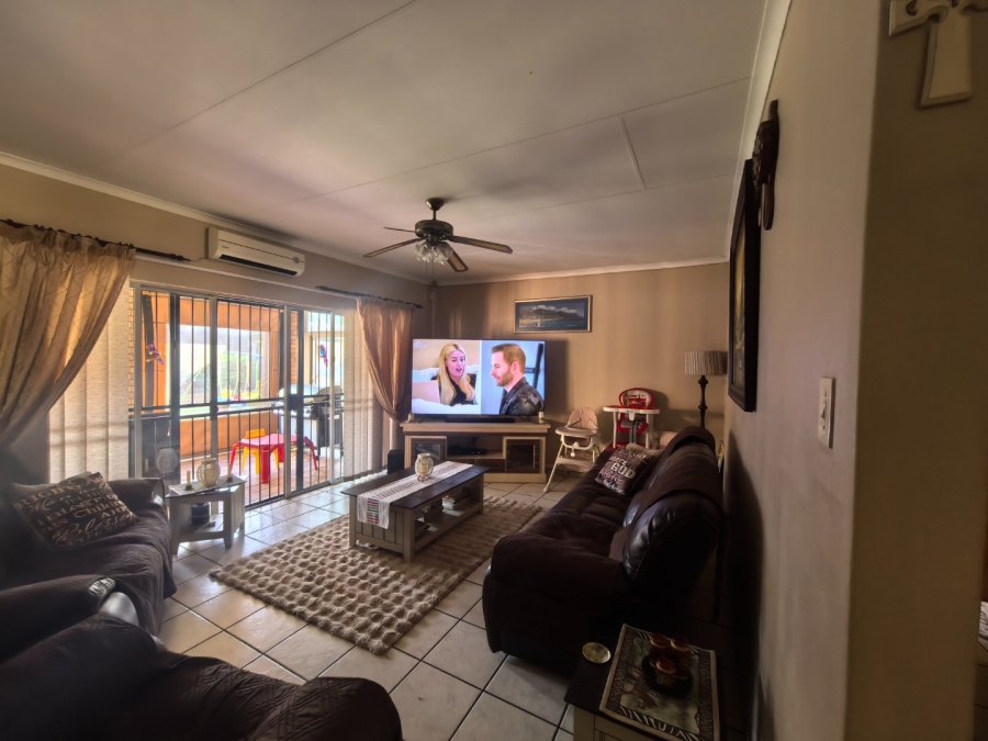 3 Bedroom Property for Sale in Die Heuwel Ext 4 Mpumalanga