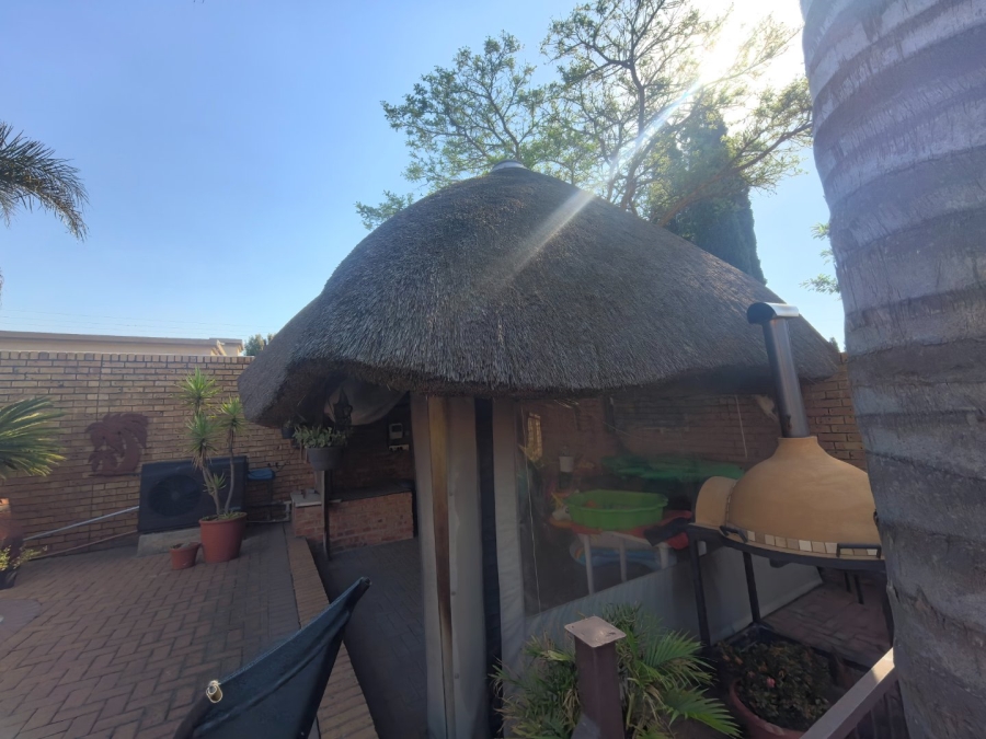 3 Bedroom Property for Sale in Die Heuwel Ext 4 Mpumalanga