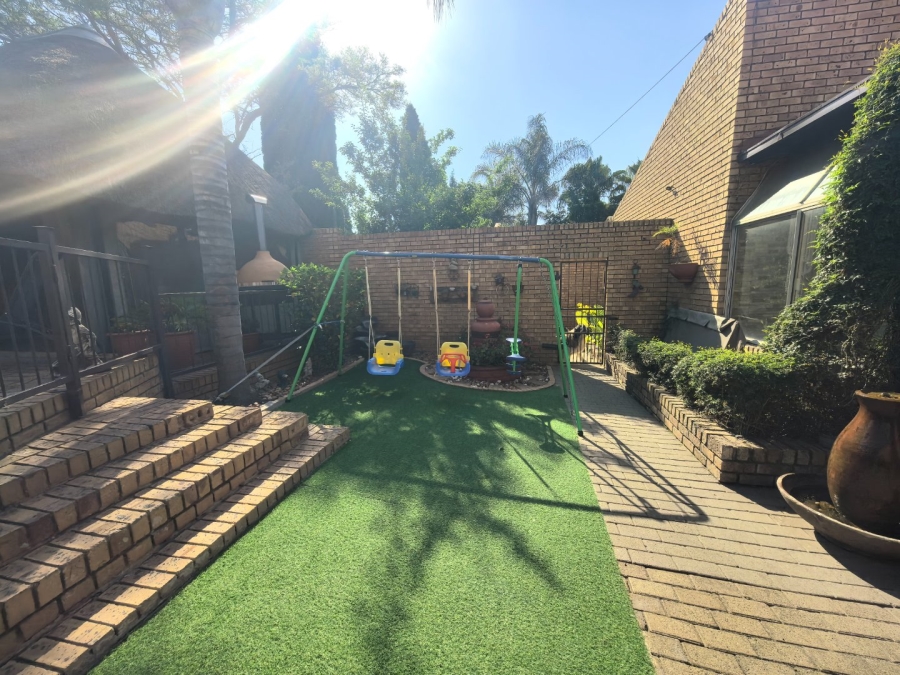 3 Bedroom Property for Sale in Die Heuwel Ext 4 Mpumalanga