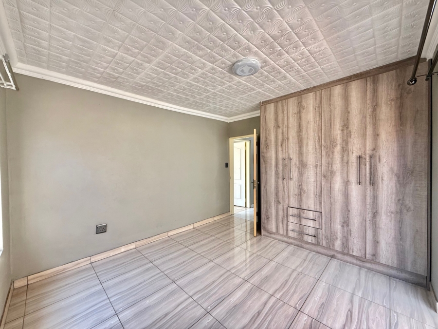 To Let 2 Bedroom Property for Rent in Eastdene Mpumalanga