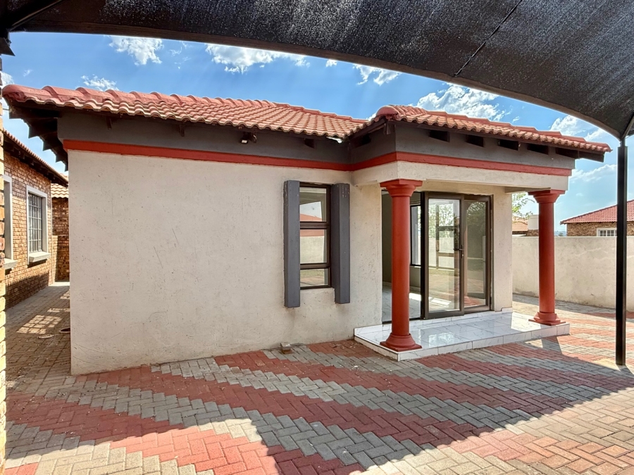 To Let 2 Bedroom Property for Rent in Eastdene Mpumalanga