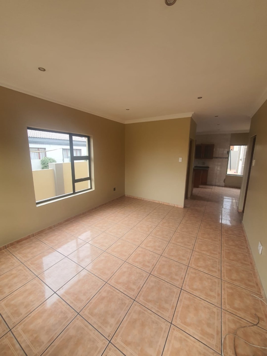 To Let 3 Bedroom Property for Rent in Reyno Ridge Mpumalanga