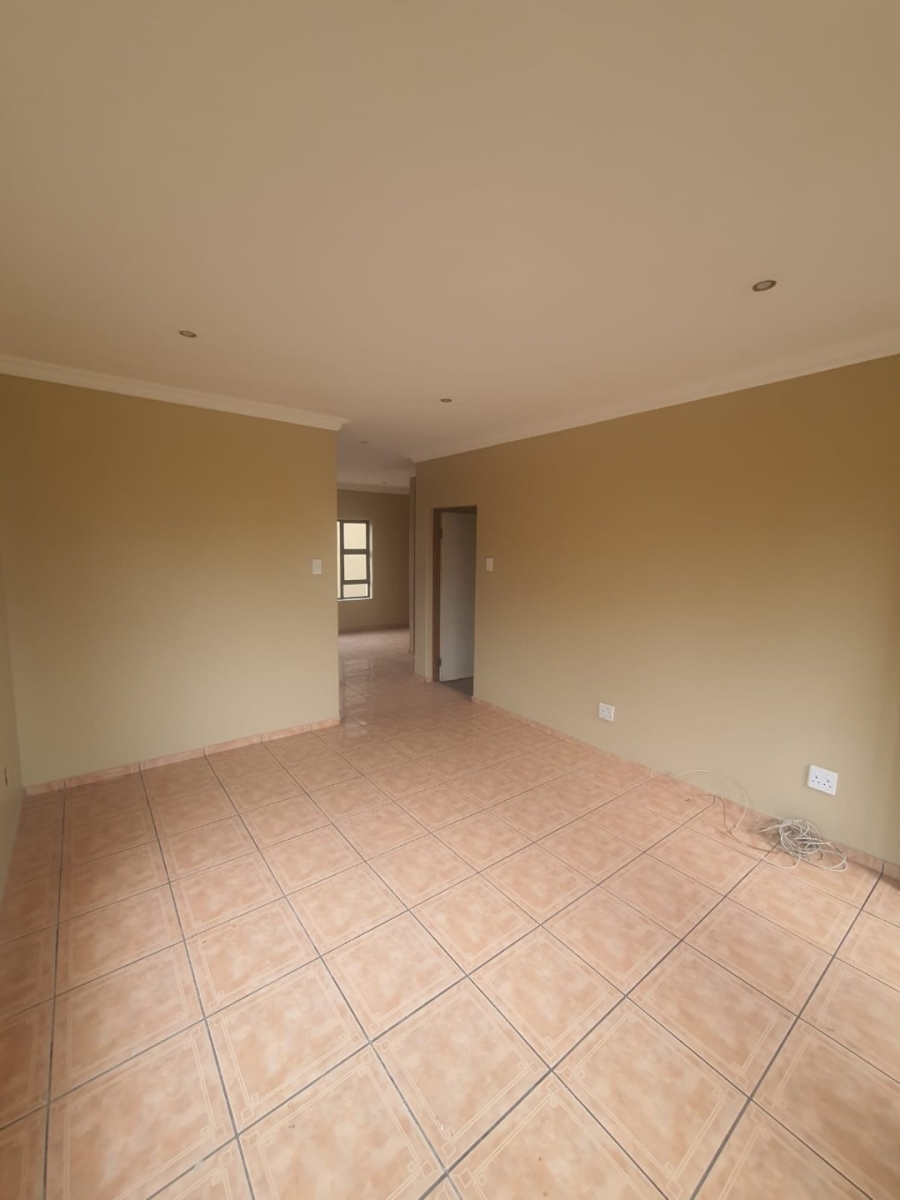 To Let 3 Bedroom Property for Rent in Reyno Ridge Mpumalanga