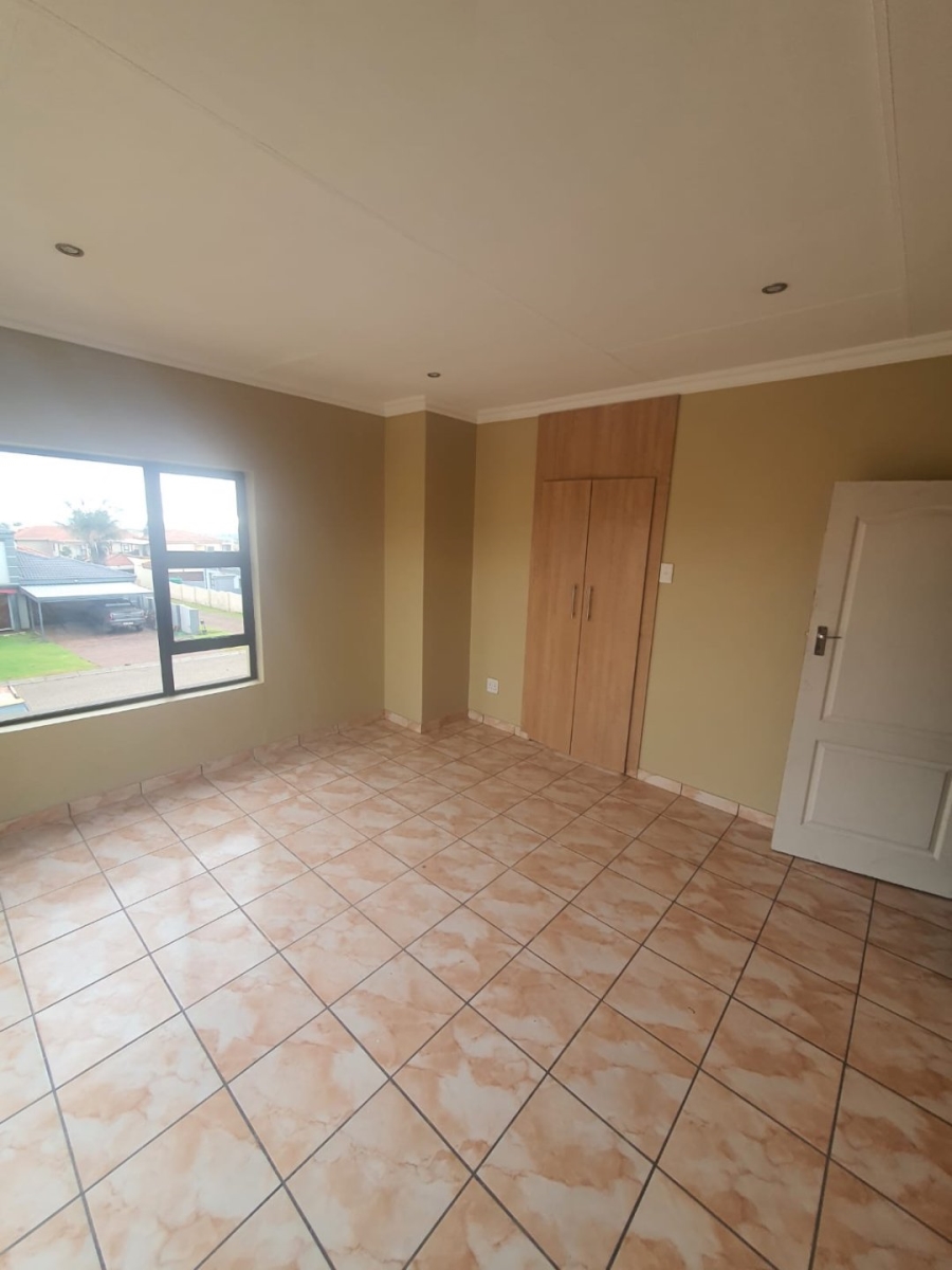 To Let 3 Bedroom Property for Rent in Reyno Ridge Mpumalanga