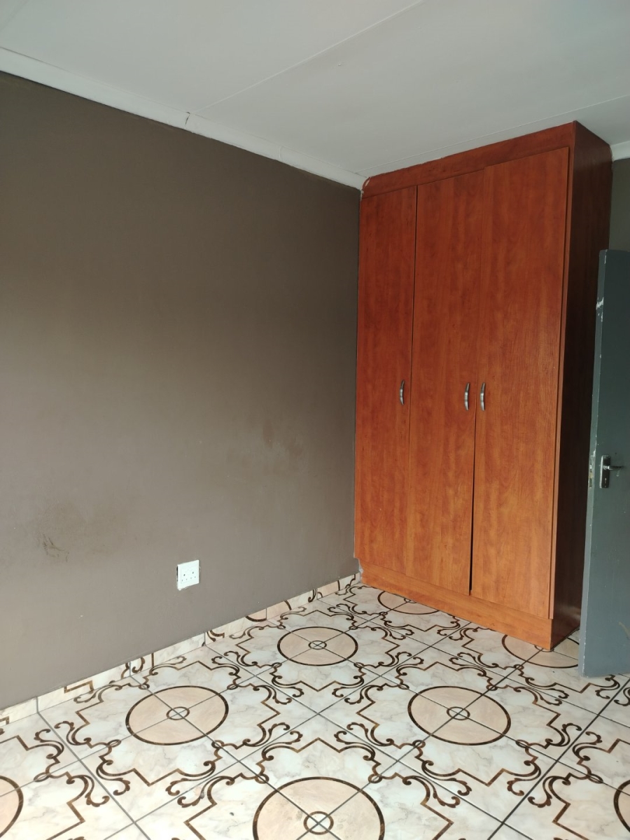 To Let 3 Bedroom Property for Rent in Model Park Mpumalanga