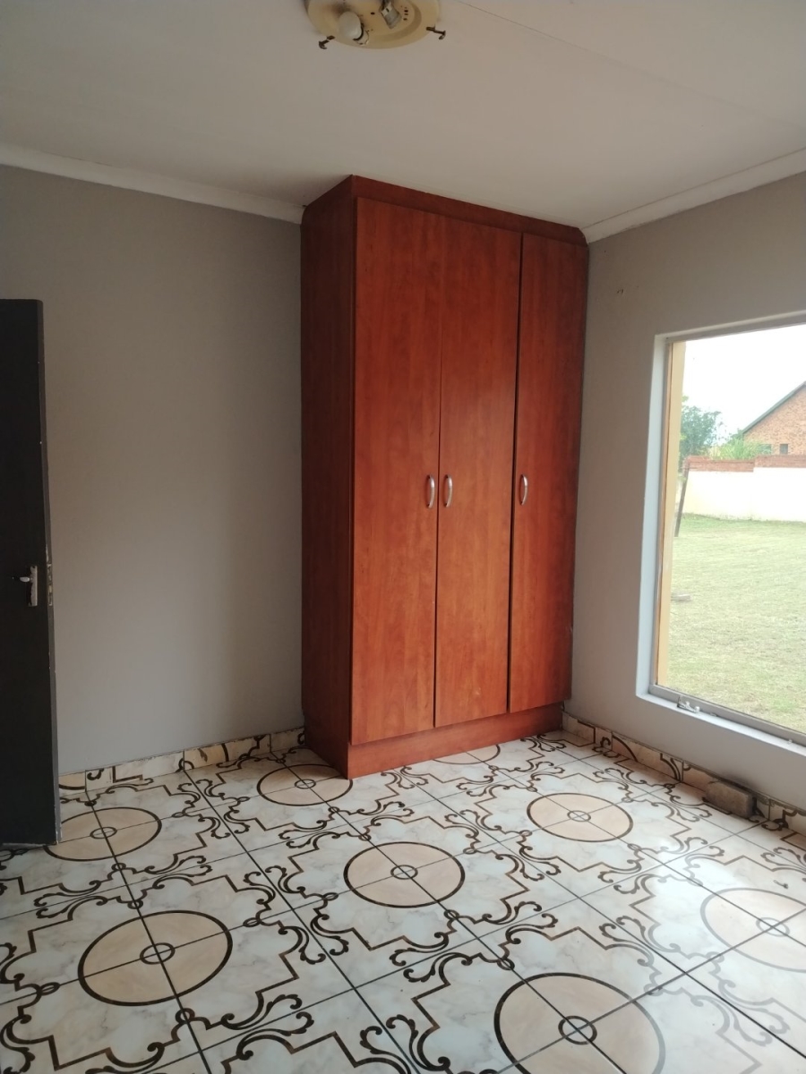 To Let 3 Bedroom Property for Rent in Model Park Mpumalanga