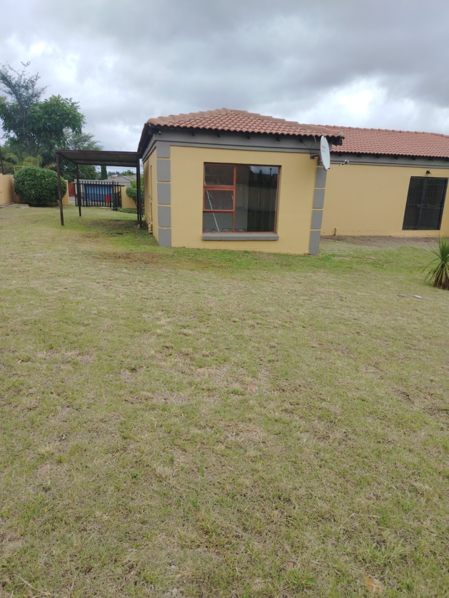 To Let 3 Bedroom Property for Rent in Model Park Mpumalanga