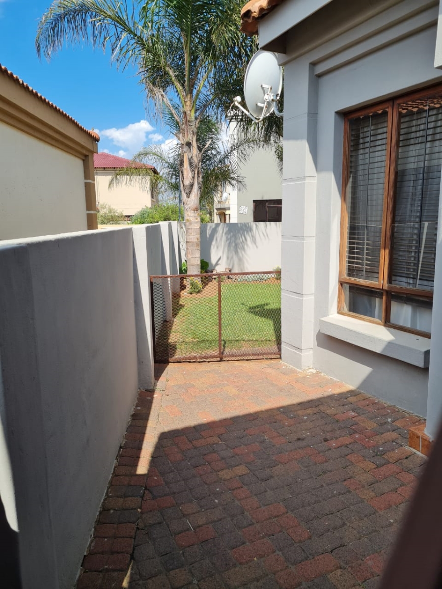 To Let 3 Bedroom Property for Rent in Reyno Ridge Mpumalanga