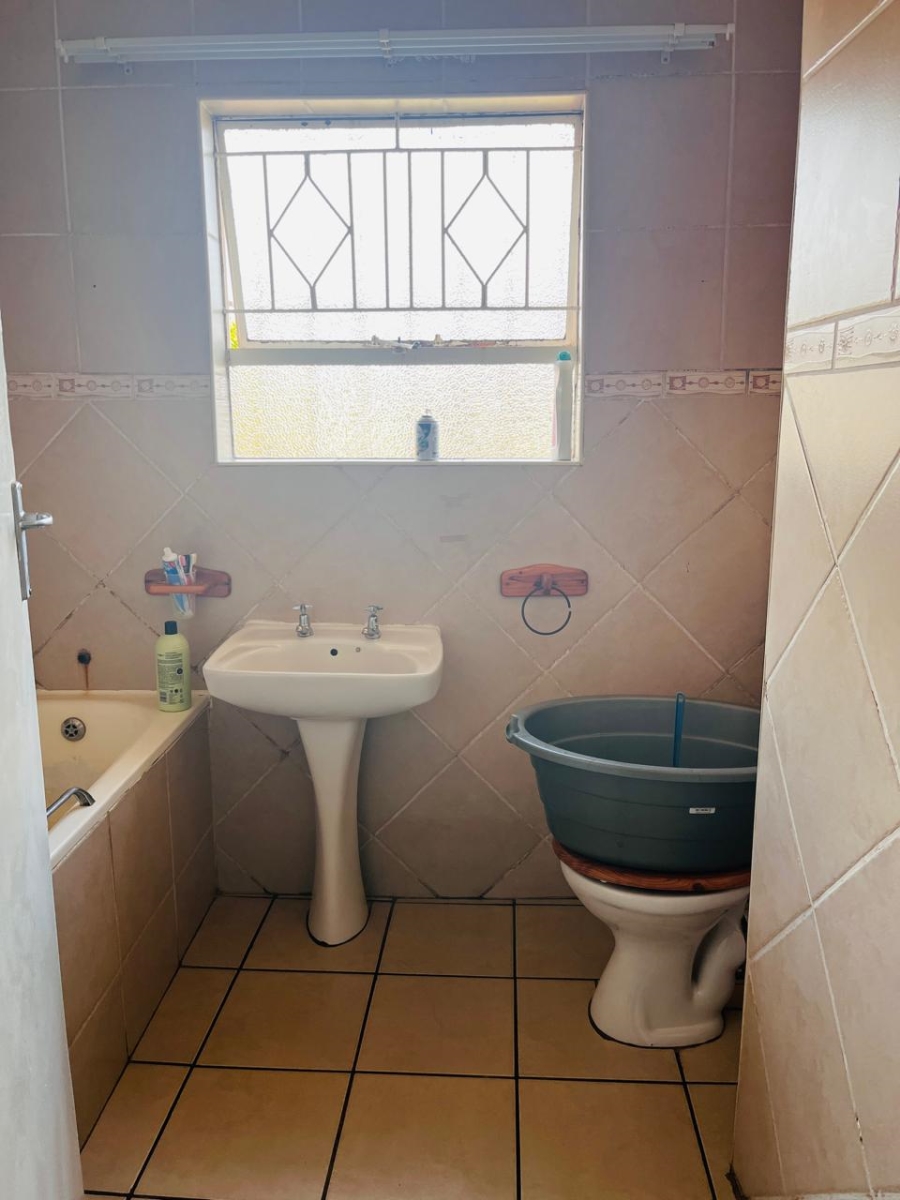 To Let 3 Bedroom Property for Rent in Reyno Ridge Mpumalanga