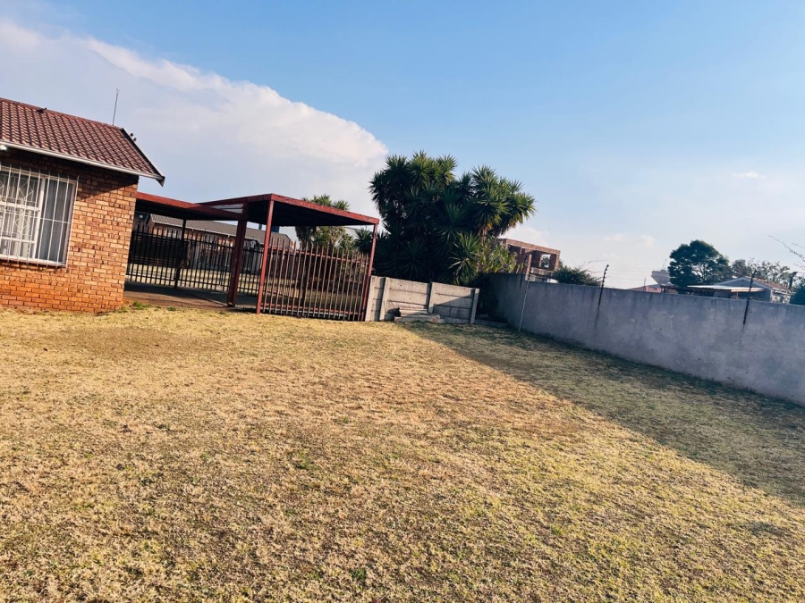 To Let 3 Bedroom Property for Rent in Reyno Ridge Mpumalanga