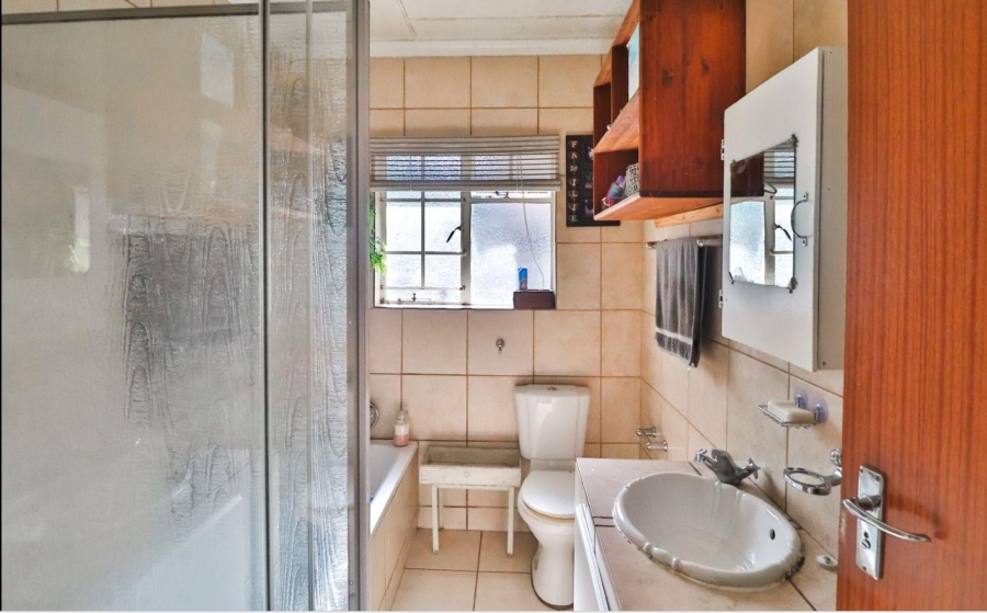 2 Bedroom Property for Sale in Nelspruit Ext 2 Mpumalanga