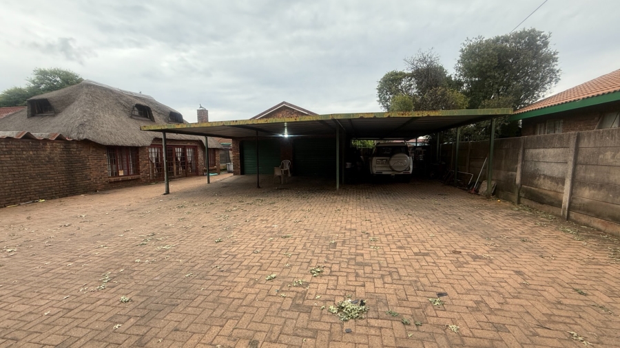 3 Bedroom Property for Sale in Dennesig Mpumalanga