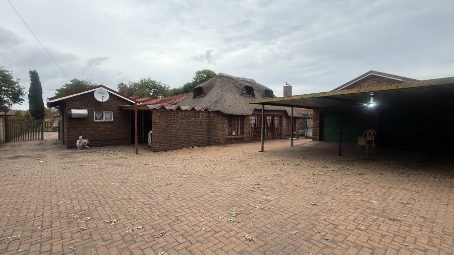 3 Bedroom Property for Sale in Dennesig Mpumalanga