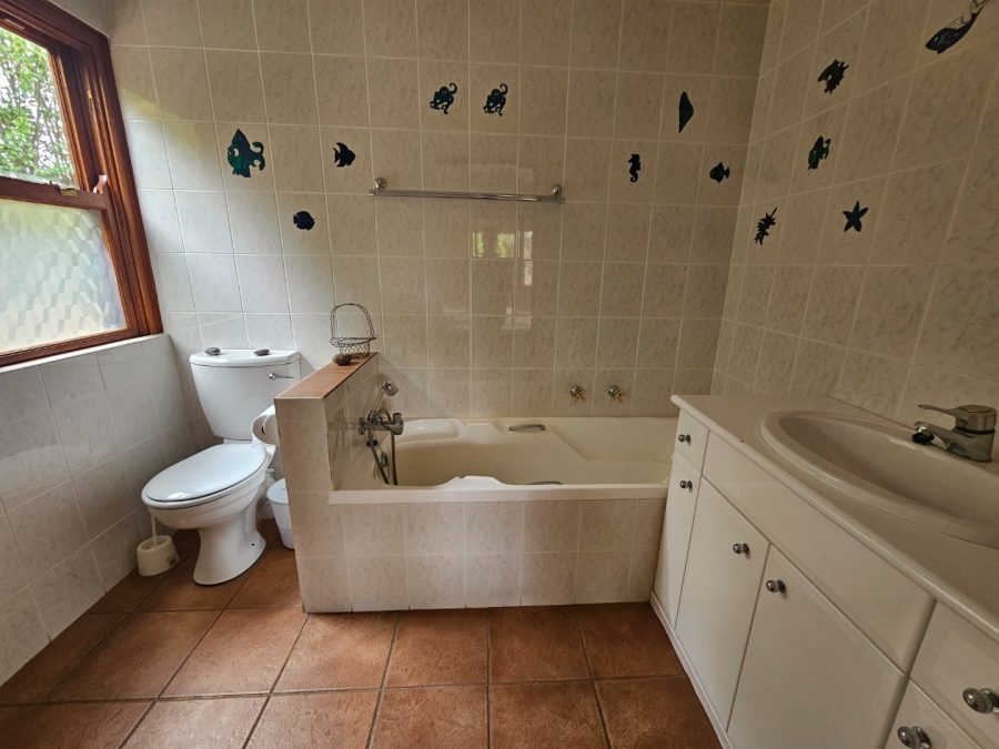 4 Bedroom Property for Sale in White River Country Estate Mpumalanga