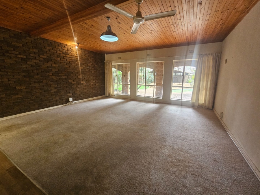 3 Bedroom Property for Sale in White River Ext 6 Mpumalanga