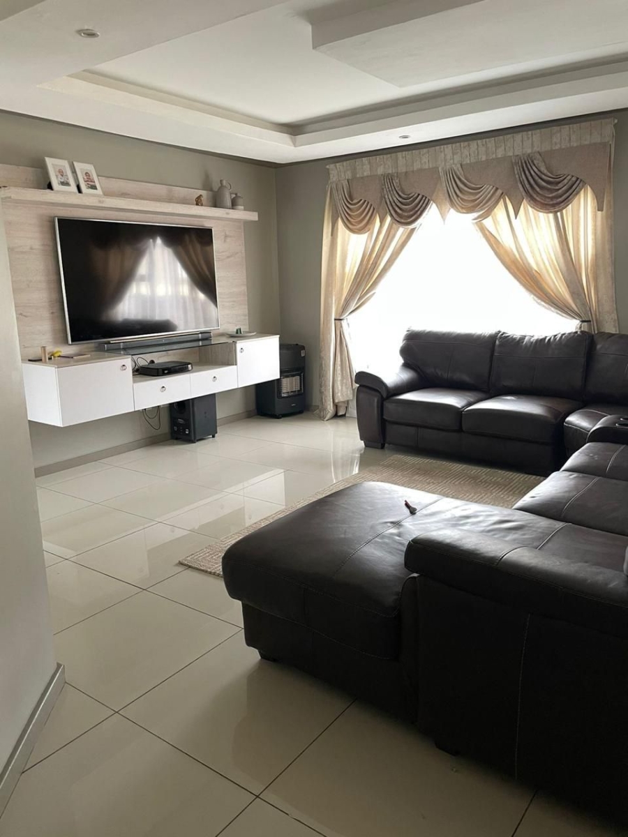 4 Bedroom Property for Sale in Bankenveld Mpumalanga