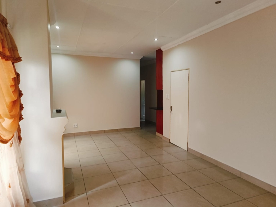 2 Bedroom Property for Sale in Reyno Ridge Mpumalanga