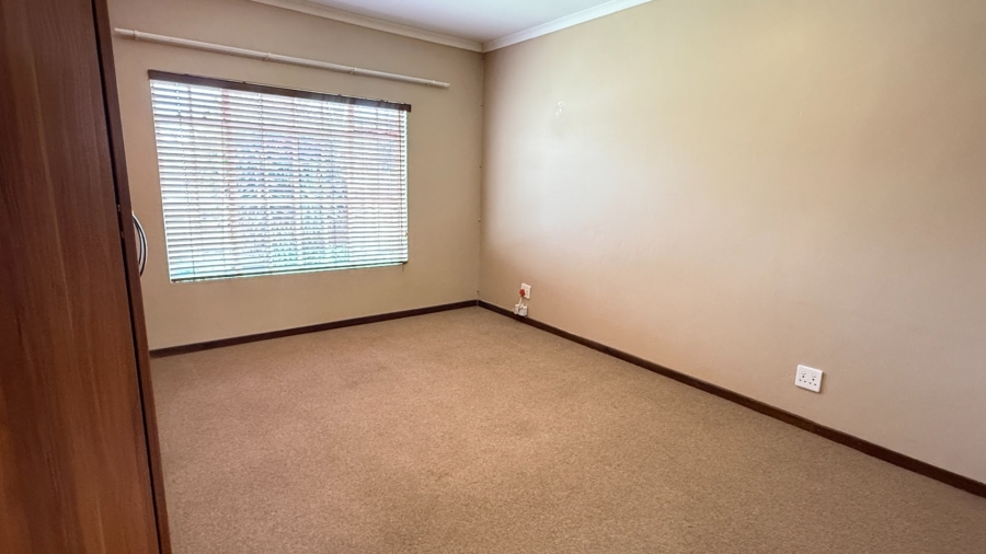 2 Bedroom Property for Sale in Middelburg Central Mpumalanga