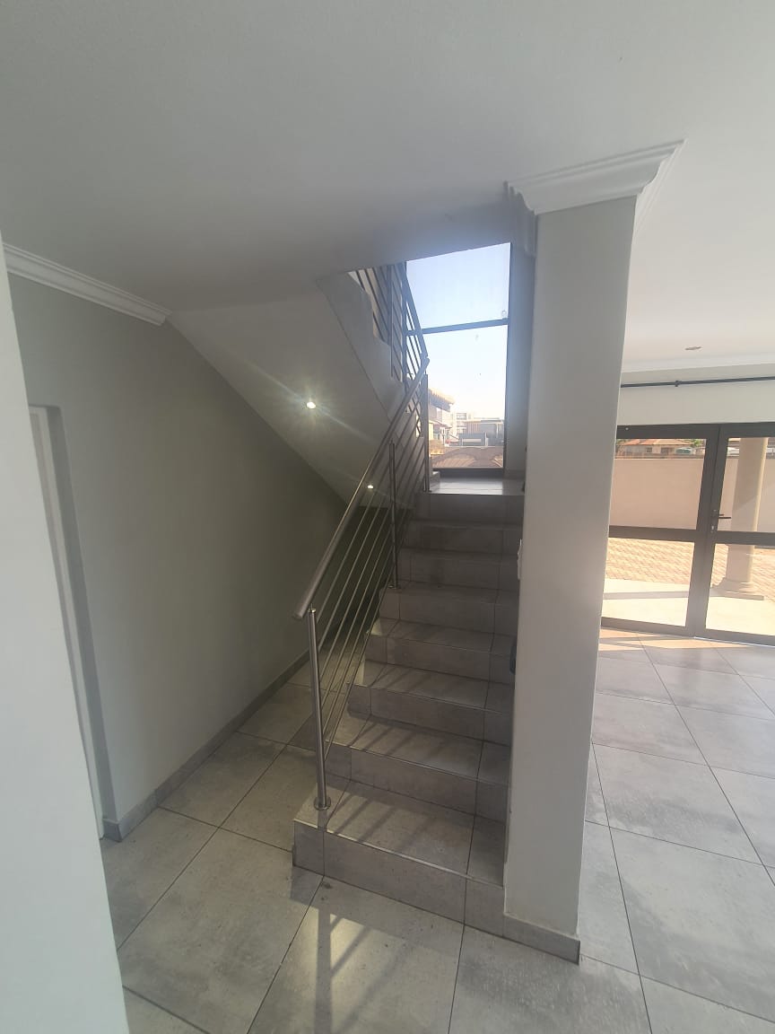 5 Bedroom Property for Sale in Reyno Ridge Mpumalanga