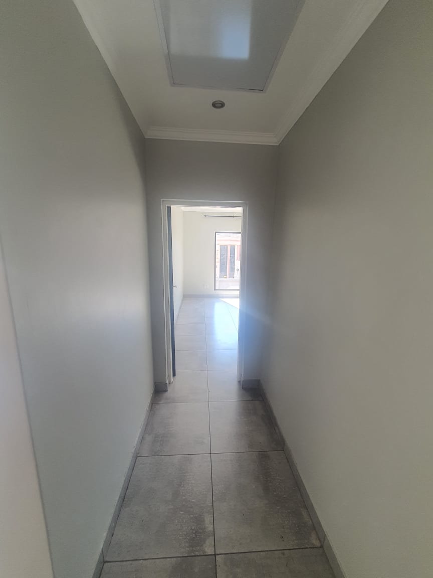 5 Bedroom Property for Sale in Reyno Ridge Mpumalanga