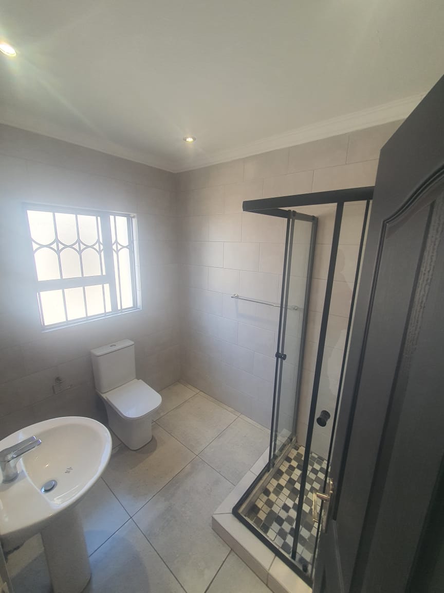 5 Bedroom Property for Sale in Reyno Ridge Mpumalanga