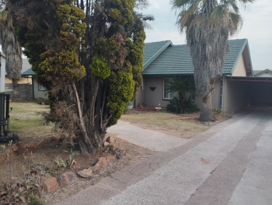 3 Bedroom Property for Sale in Tasbet Park Ext 1 Mpumalanga