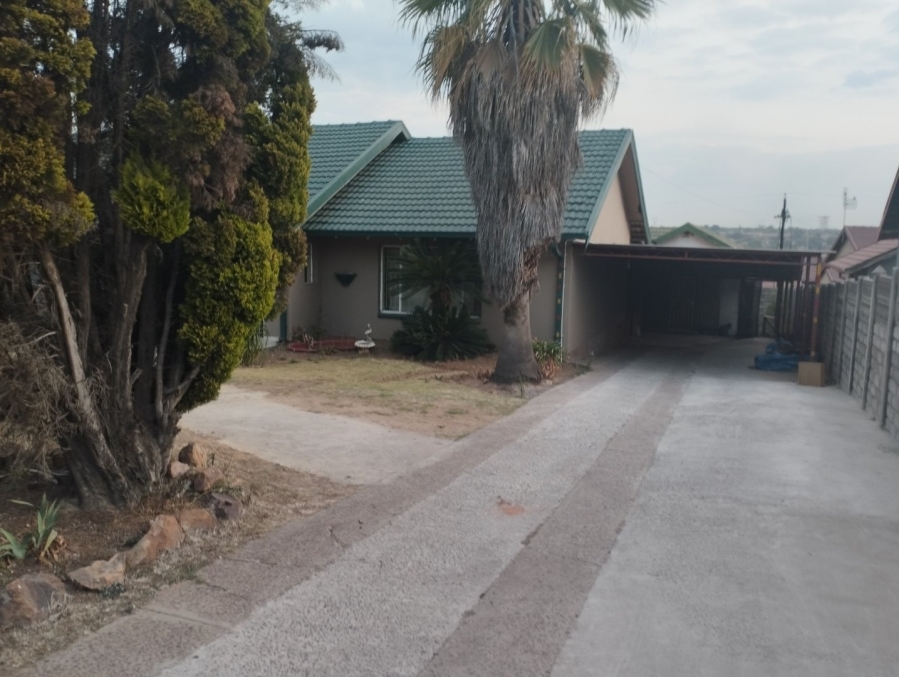 3 Bedroom Property for Sale in Tasbet Park Ext 1 Mpumalanga
