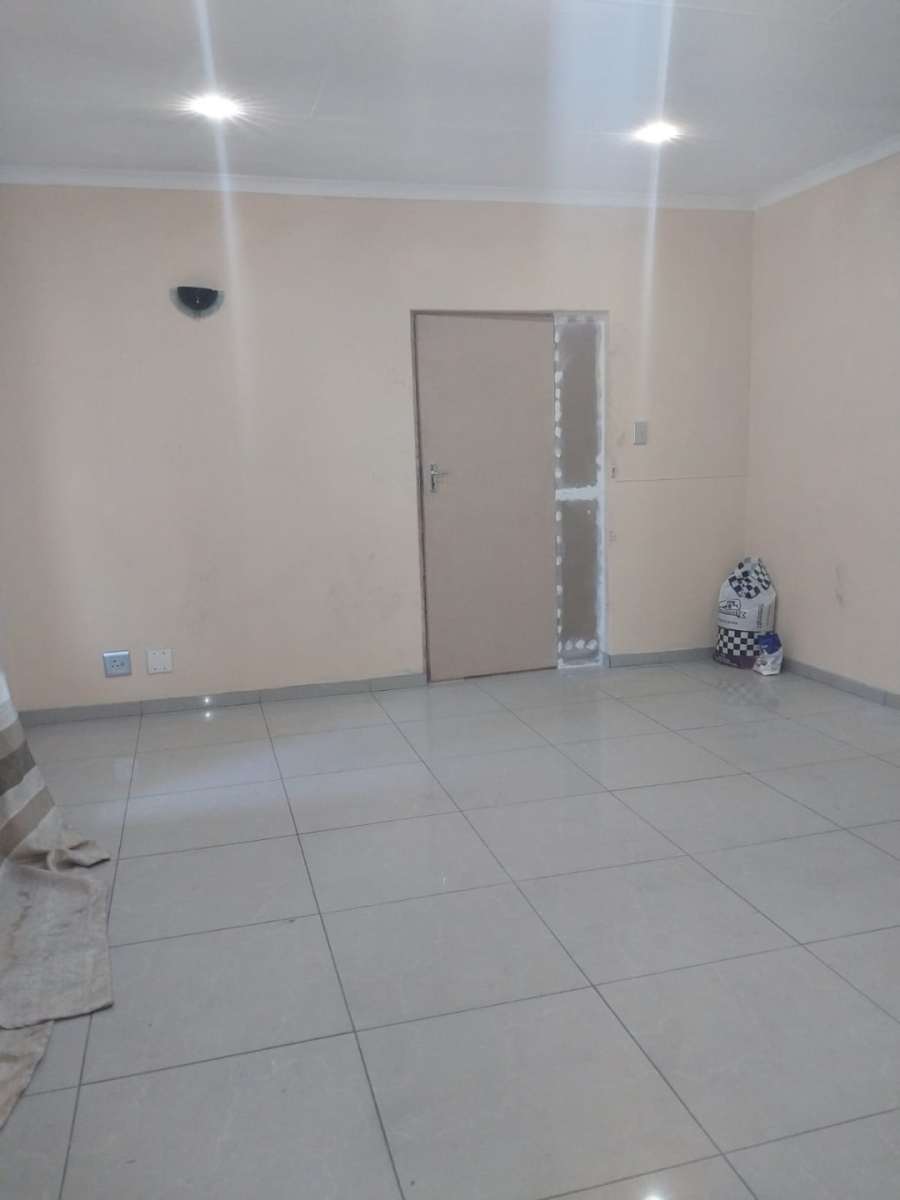 3 Bedroom Property for Sale in Tasbet Park Ext 1 Mpumalanga