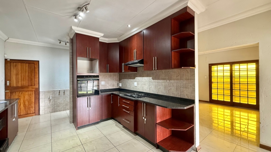 To Let 4 Bedroom Property for Rent in Aerorand Mpumalanga