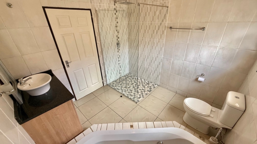 To Let 4 Bedroom Property for Rent in Aerorand Mpumalanga