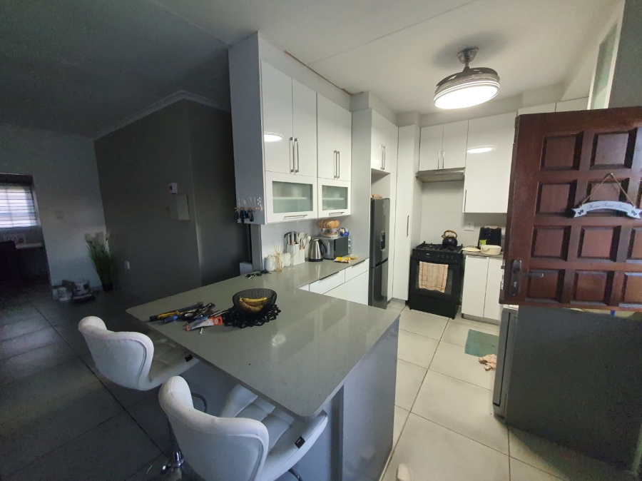 To Let 3 Bedroom Property for Rent in Model Park Mpumalanga