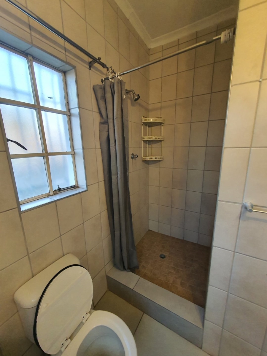 To Let 3 Bedroom Property for Rent in Model Park Mpumalanga