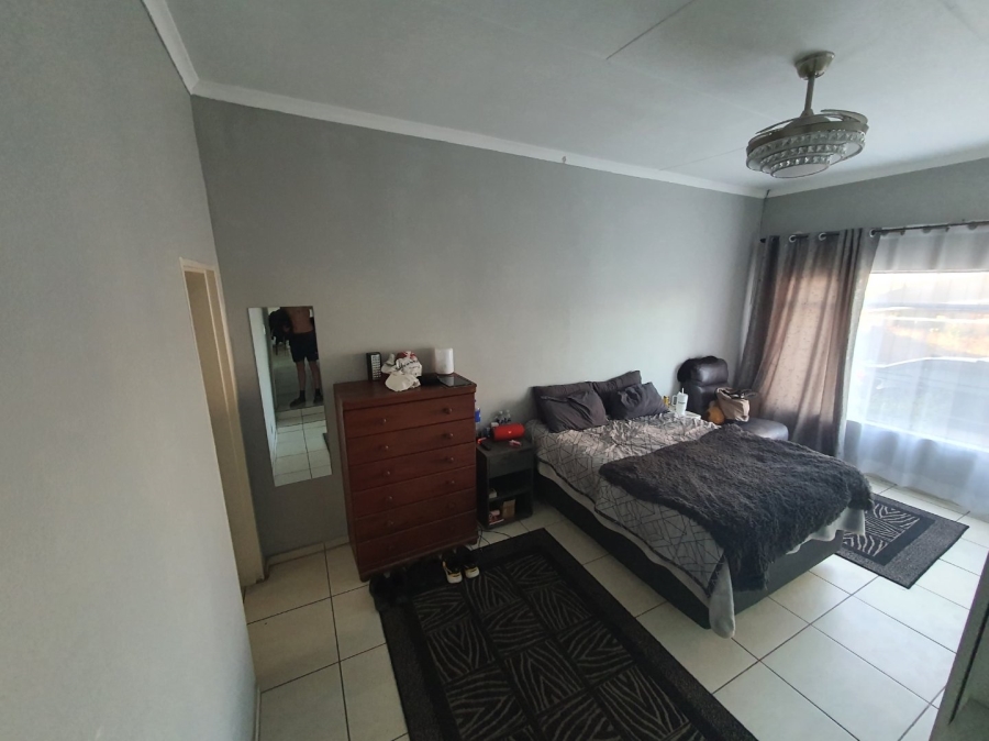 To Let 3 Bedroom Property for Rent in Model Park Mpumalanga