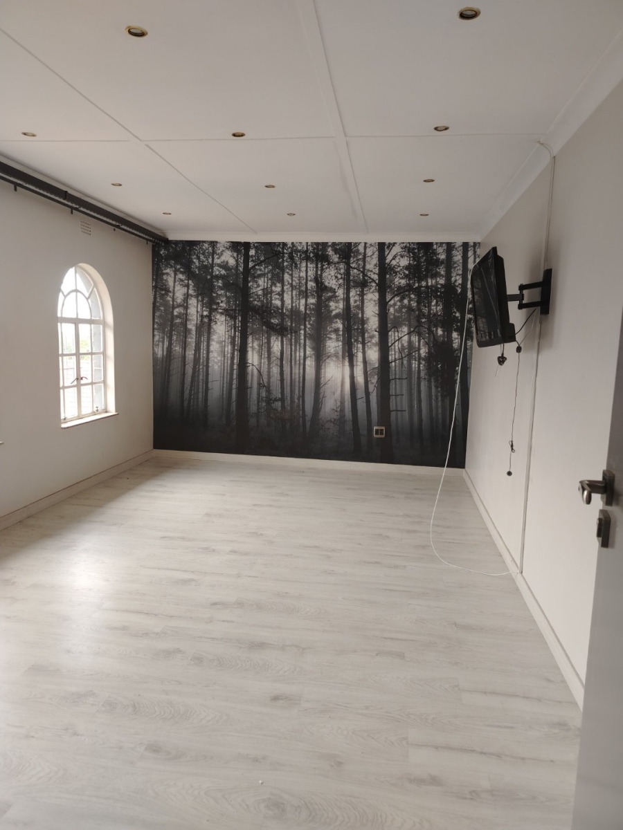 To Let 4 Bedroom Property for Rent in Model Park Mpumalanga