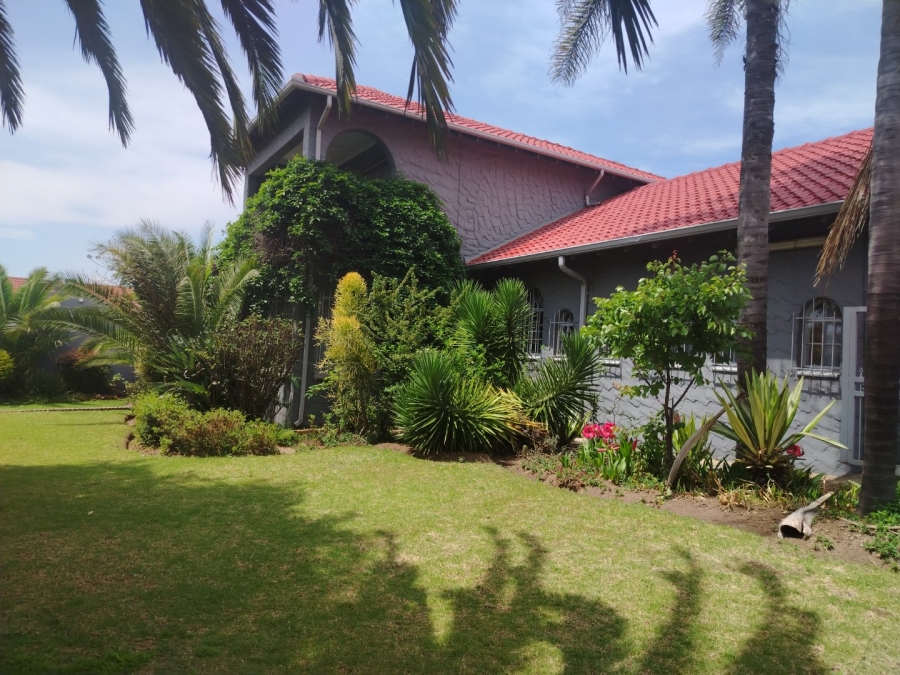 To Let 4 Bedroom Property for Rent in Model Park Mpumalanga