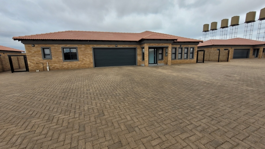 To Let 5 Bedroom Property for Rent in Delmas West Mpumalanga
