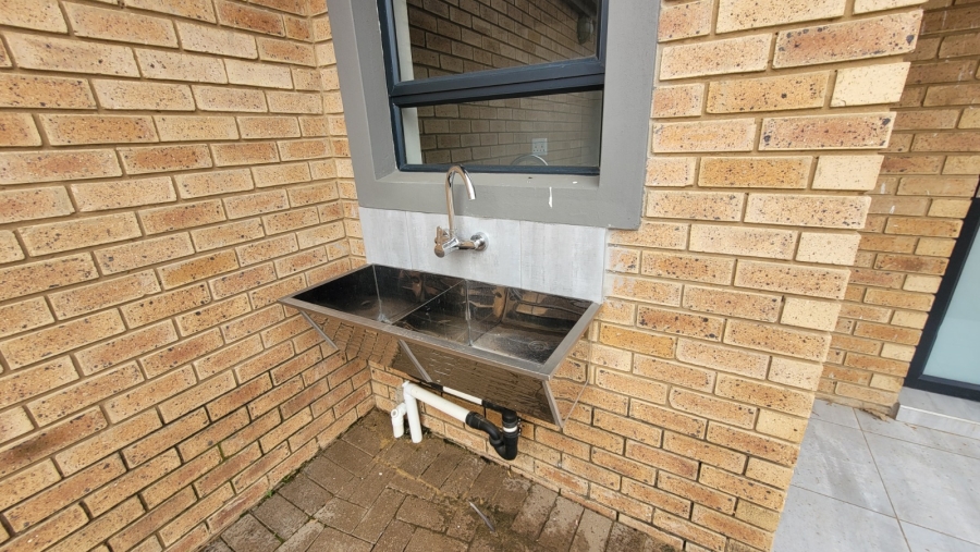 To Let 5 Bedroom Property for Rent in Delmas West Mpumalanga