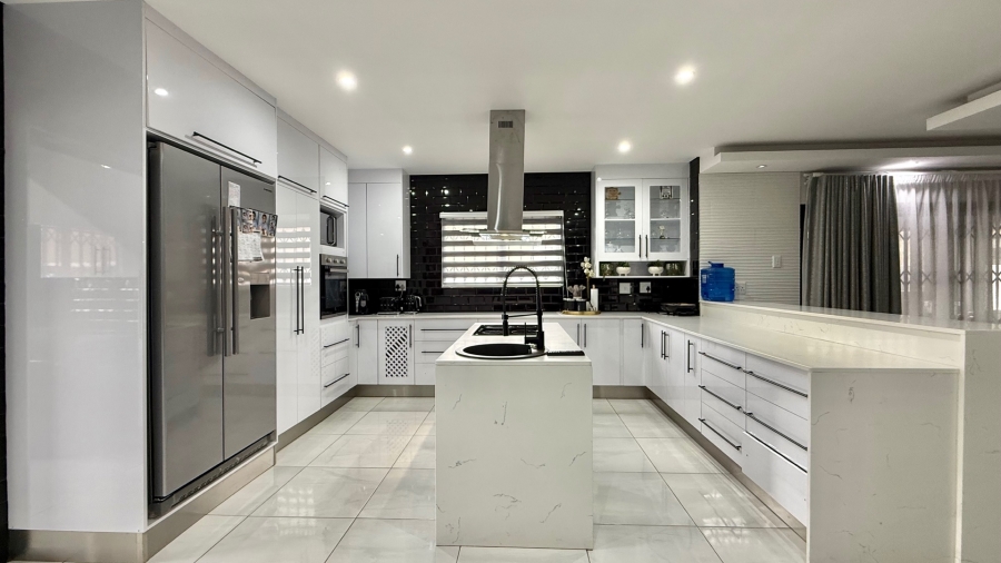 To Let 4 Bedroom Property for Rent in Aerorand Mpumalanga